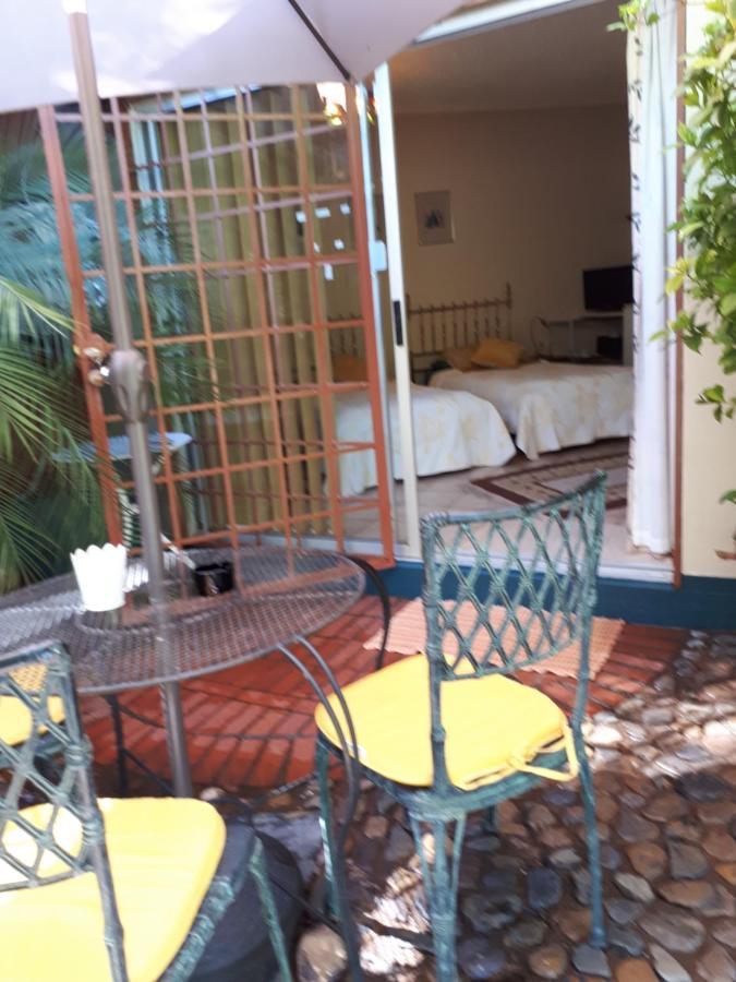Hotel A La Fugue Upington Exteriér fotografie